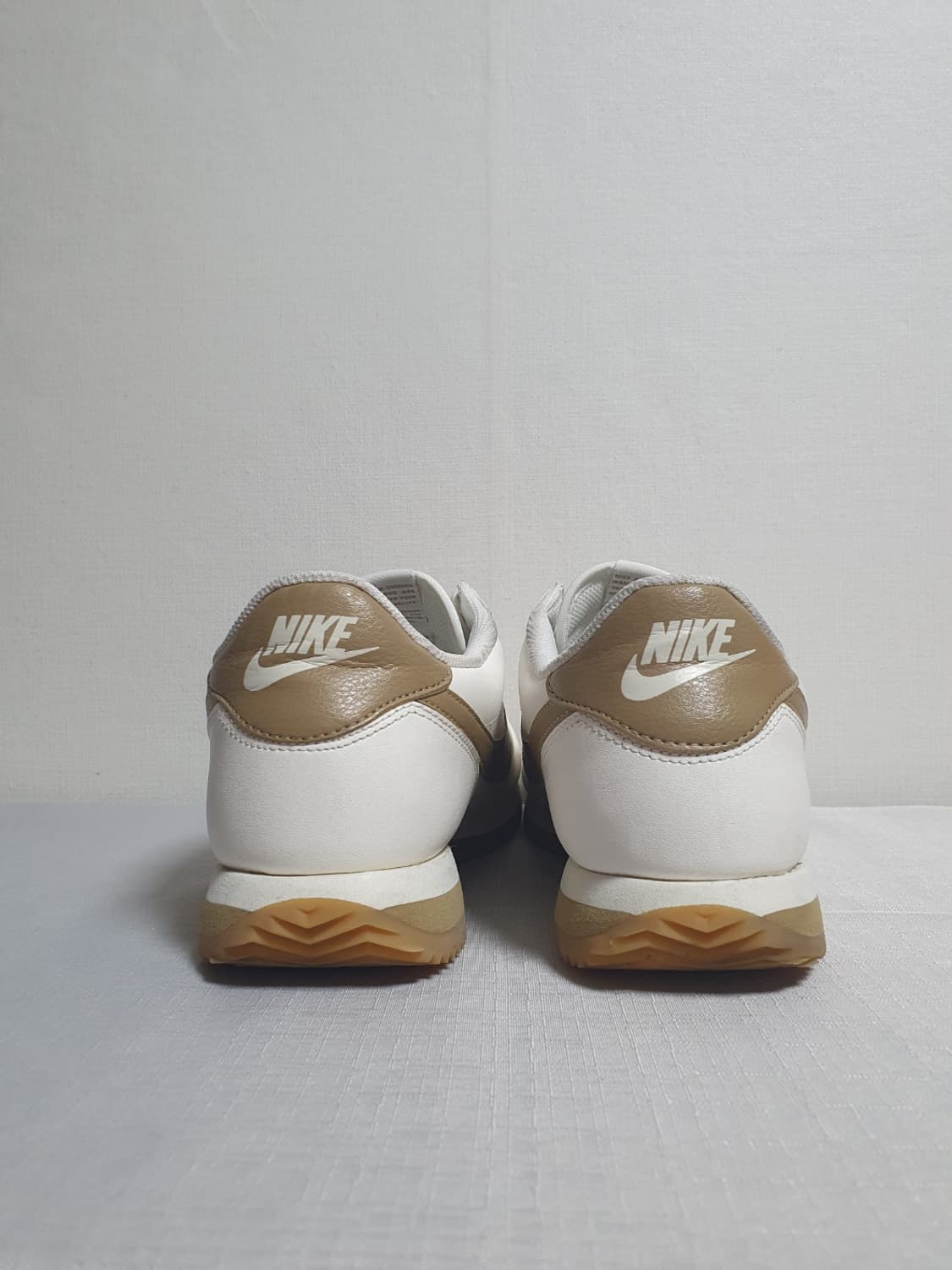 285mm 나이키 코르테즈 레더 M 세일:검 옐로우 파라슈트 베이지 상품이미지4