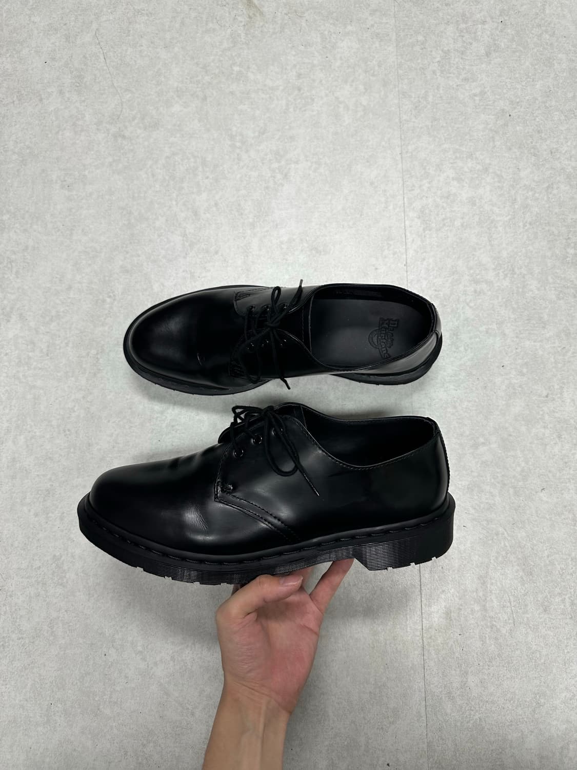 닥터마틴 1461 모노 상품이미지1