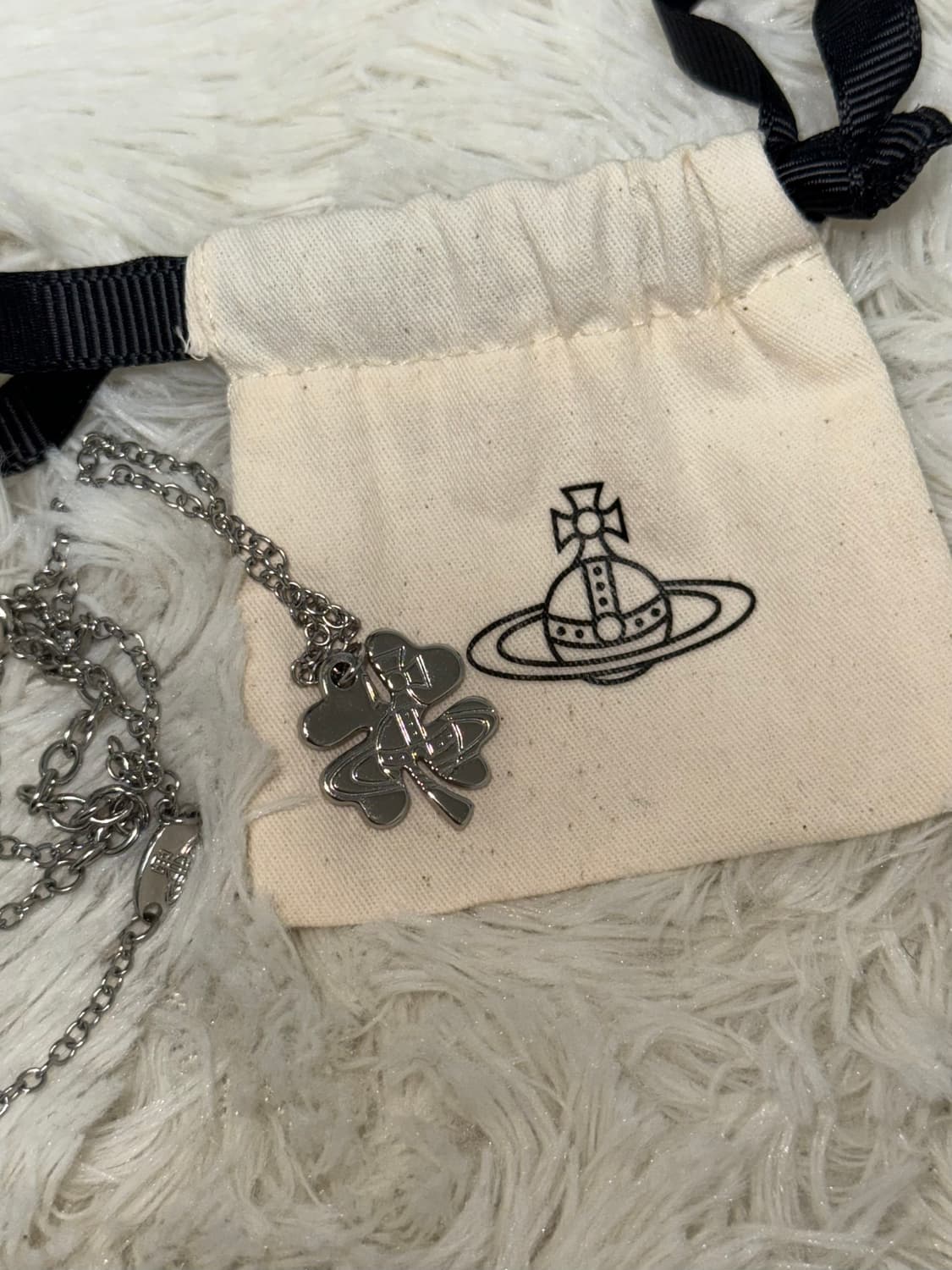 비비안웨스트우드 클로버 목걸이 상품이미지1