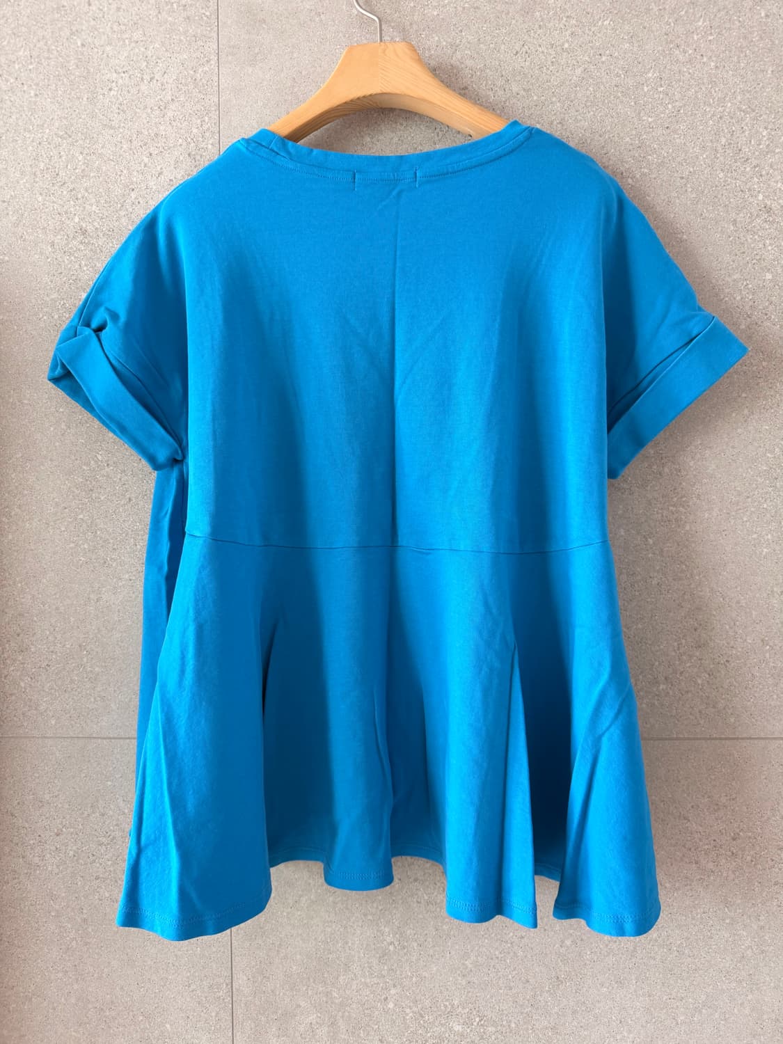 아메리칸홀릭 여성 블루 플레어 반팔 티셔츠 상품이미지3