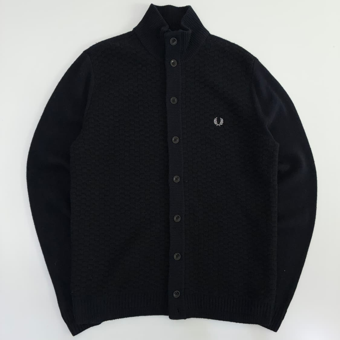 FredPerry  프레드페리 자수 네이비 버튼 니트 가디건 상품이미지3
