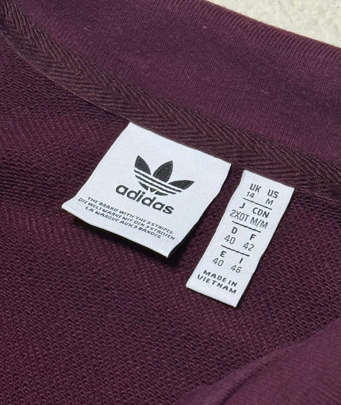 아디다스 와인버건디 레오파드 크롭 반집업 맨투맨 상품이미지4
