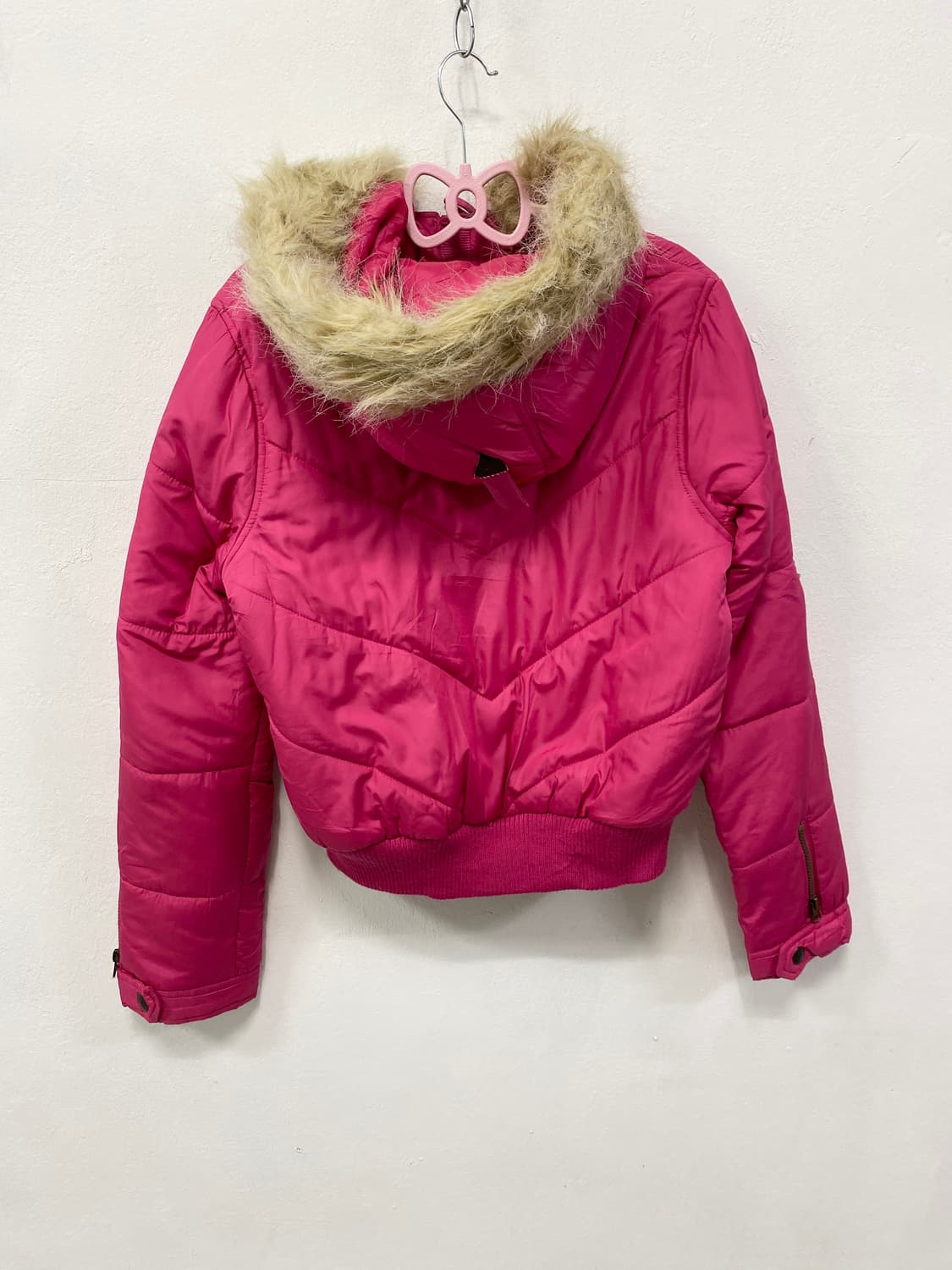 [T.T.U] 갸루 y2k 울프죠 핑크 숏 패딩 자켓 상품이미지6