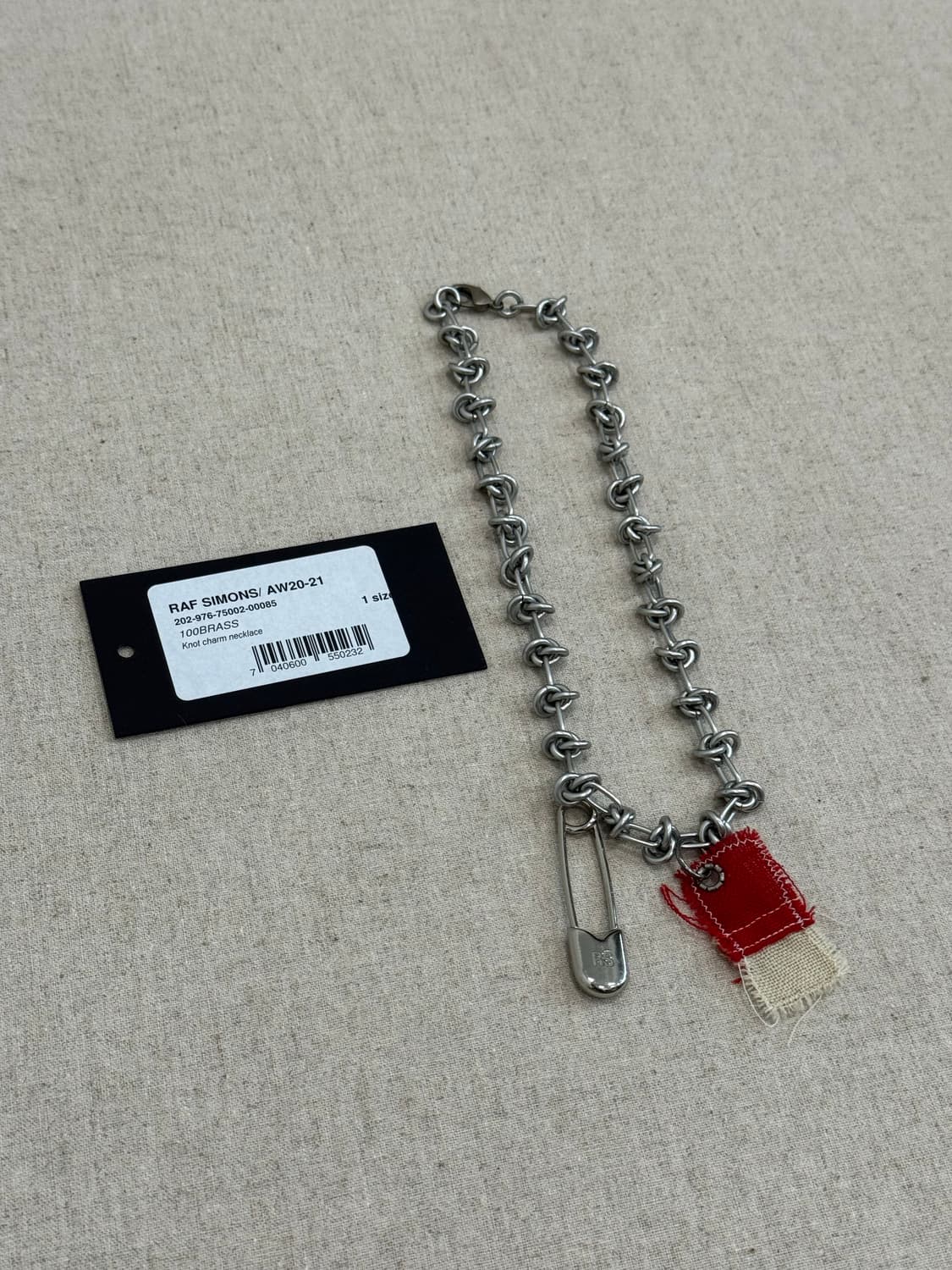라프시몬스 20-21aw 노트 참 목걸이 상품이미지4