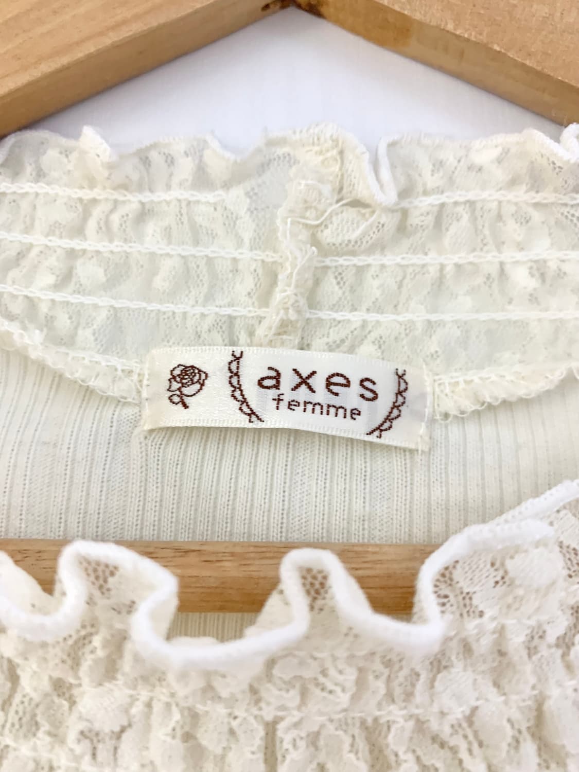 액시즈팜 프릴 이너 롱슬리브 상품이미지3