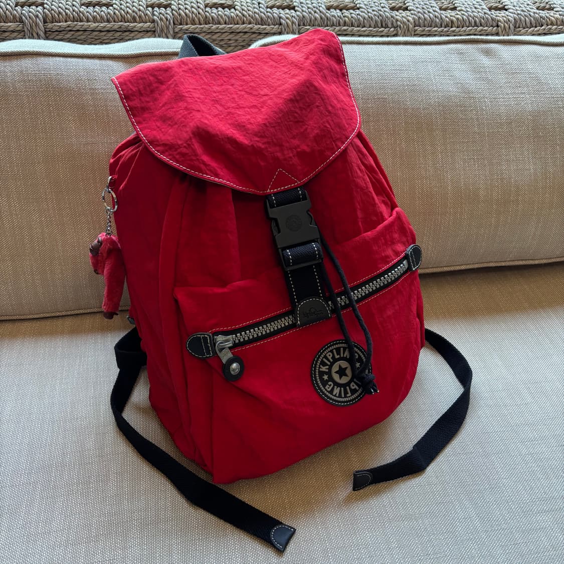 키플링 레드 백팩 + 키링 상품이미지1