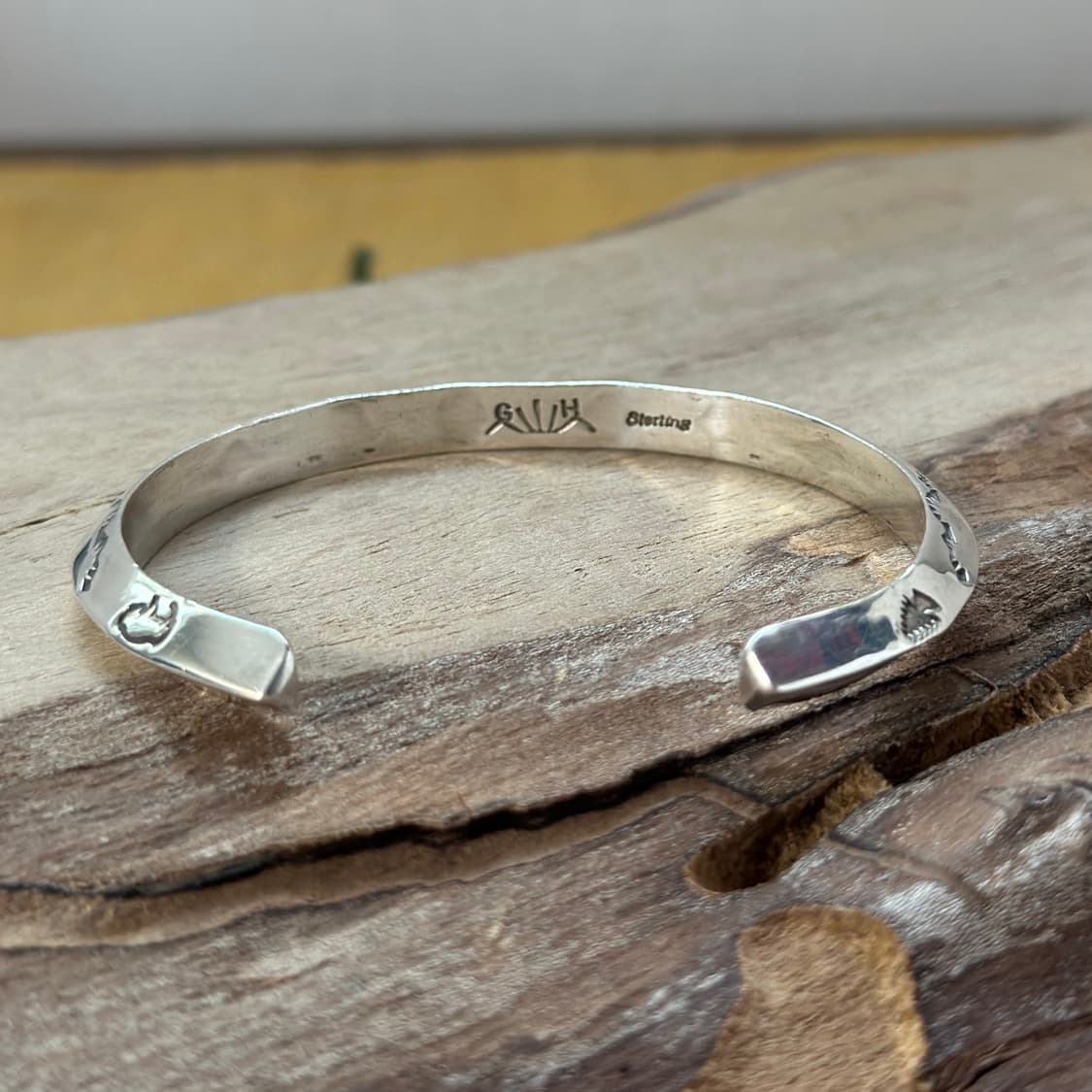 네이티브아메리칸 인디언주얼리 나바호 Guy hoskie 심볼 커프 상품이미지4