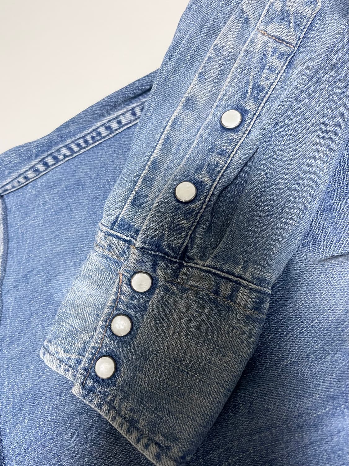 언유즈드 웨스턴 집업 데님셔츠 솔로이스트 토가 상품이미지5