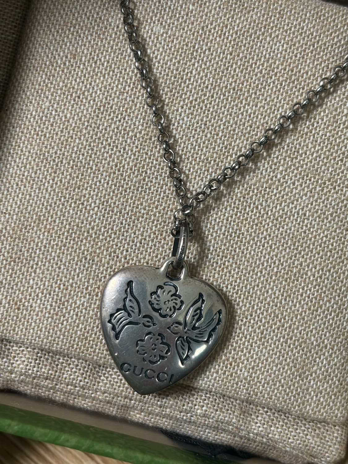 구찌 블라인드 포 러브 목걸이 상품이미지1