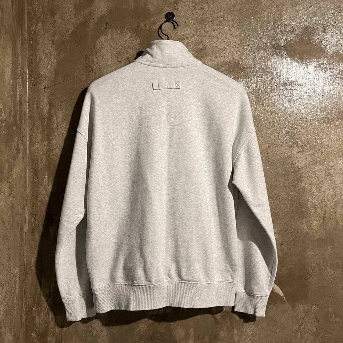 엄브로 반집업 맨투맨 상품이미지5