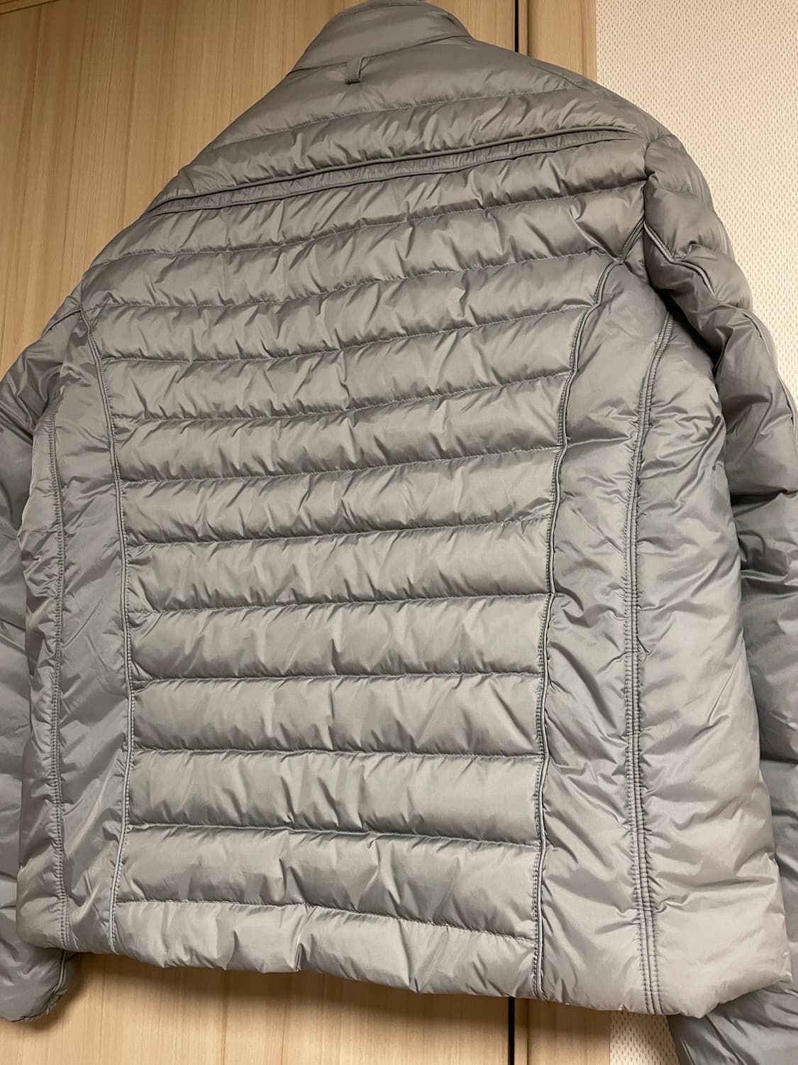 [L] Xlim 엑슬림 EP.8 02 그레이 다운 경량 패딩 자켓 상품이미지5