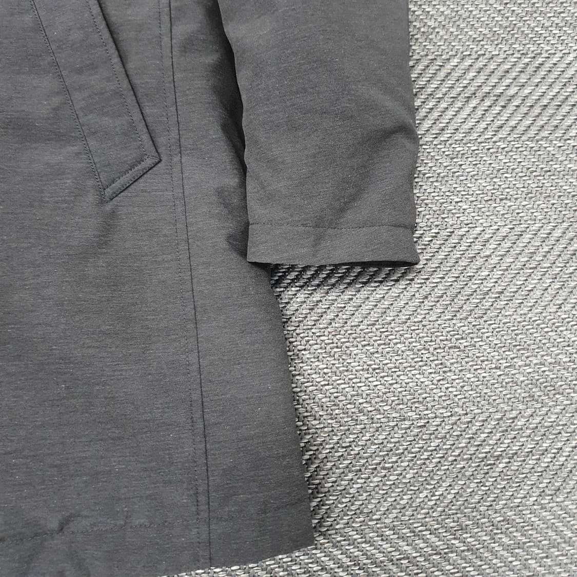 유니클로 오리털 겨울패딩 남자105 상품이미지4