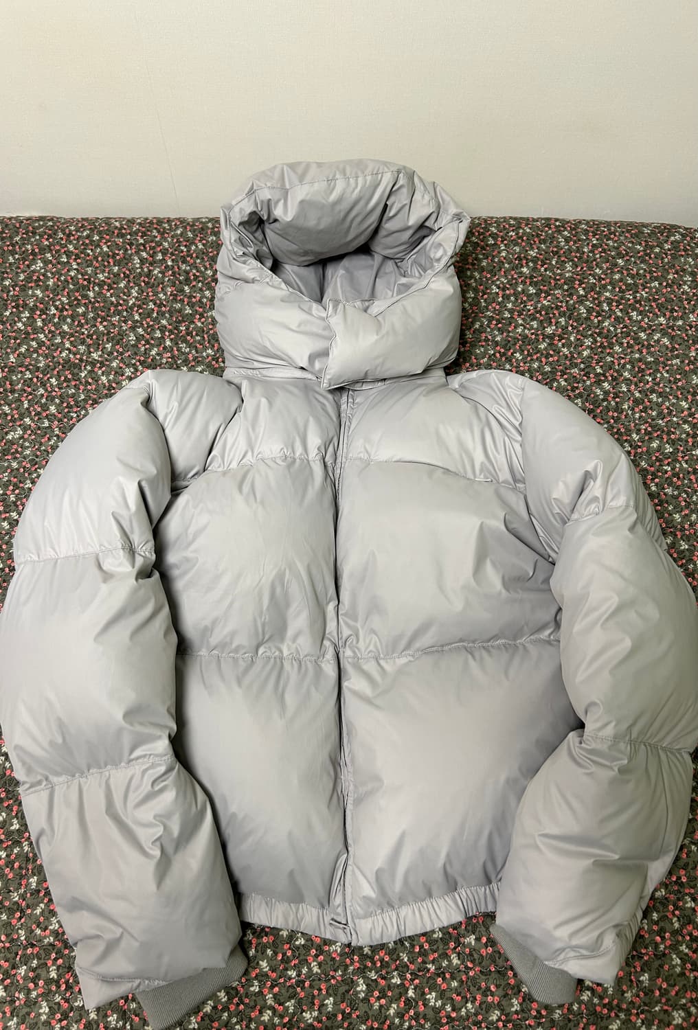 [M] 쿠어 클라우드 크롭 다운 점퍼 그레이 상품이미지2