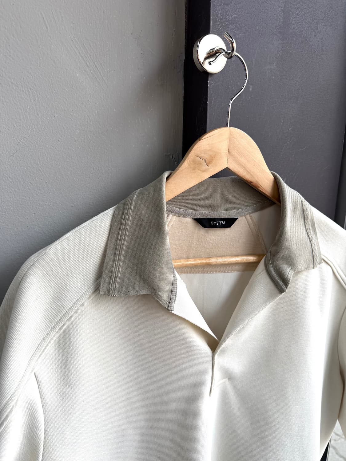 100~105/ 시스템옴므 23SS 오픈카라 니트 반팔 상품이미지4