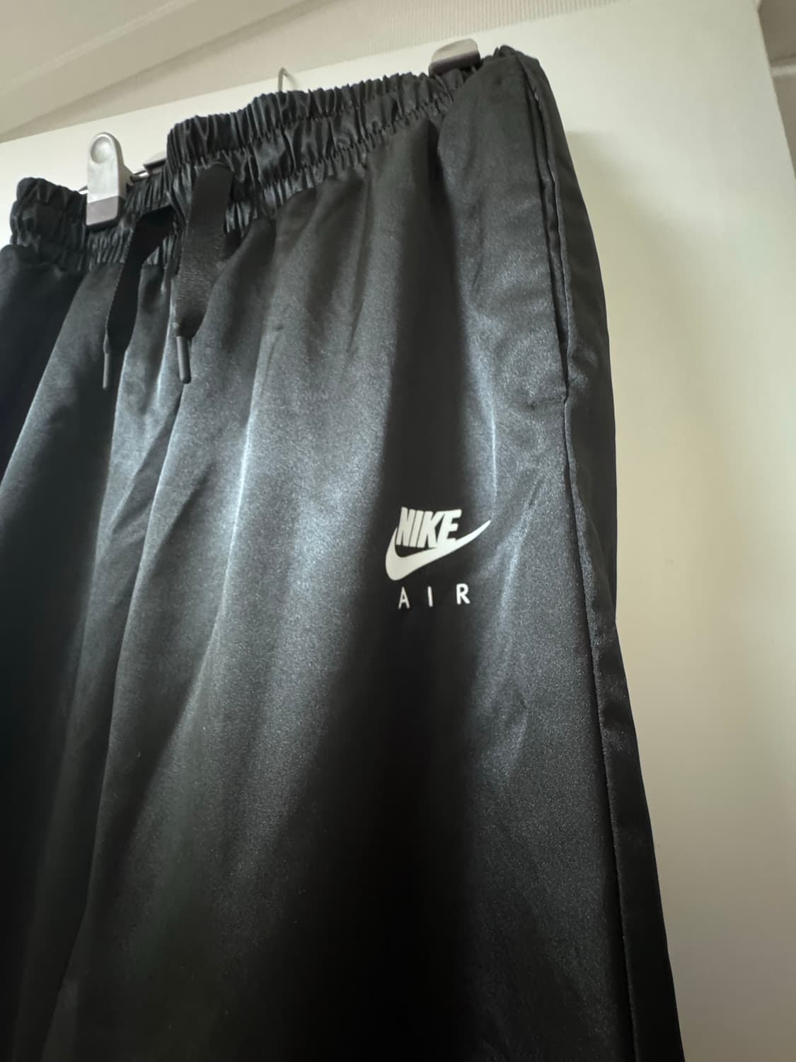 나이키 유광 조거팬츠 상품이미지3