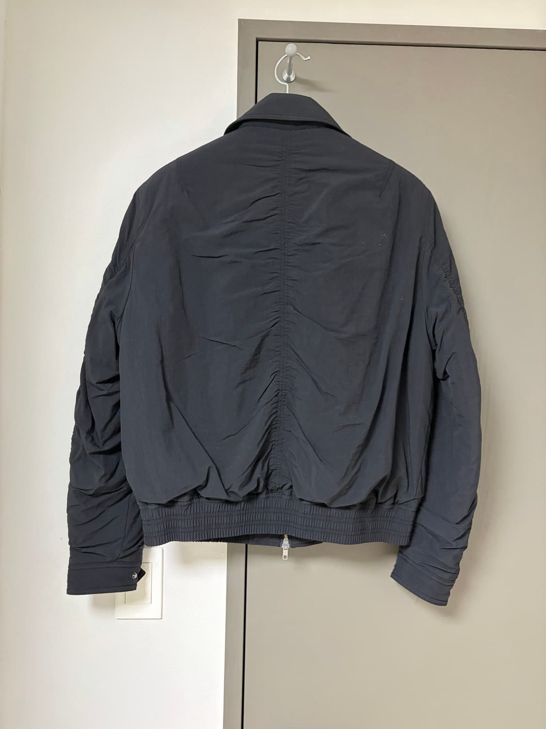 [m] 벨리에 라이닝 봄버 자켓 블랙 상품이미지2