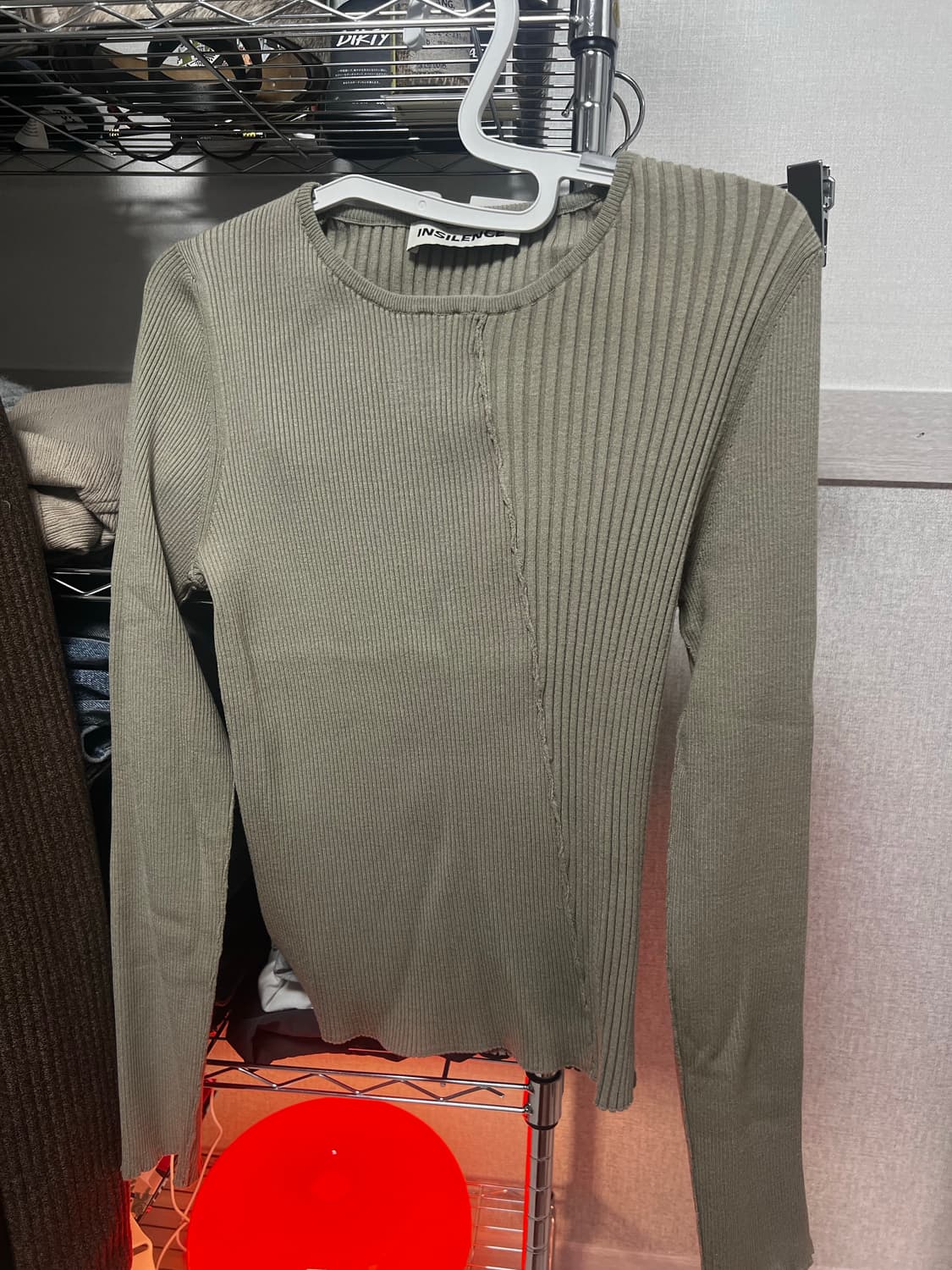 인사일런스우먼 믹스 스트럭쳐 니트  상품이미지1