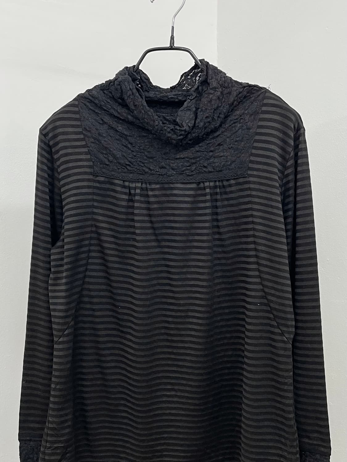 스트라이프 레이스 워머 폴라 슬리브 상품이미지6