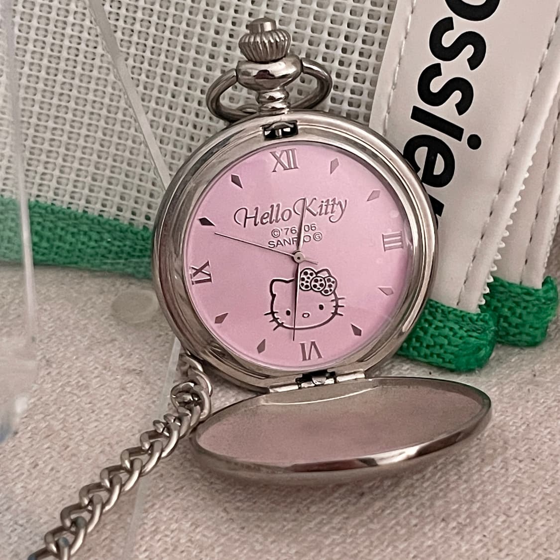 산리오 정품 빈티지 핑크 실버 헬로 키티 시계 키링 장식 방꾸미기 고전 상품이미지3