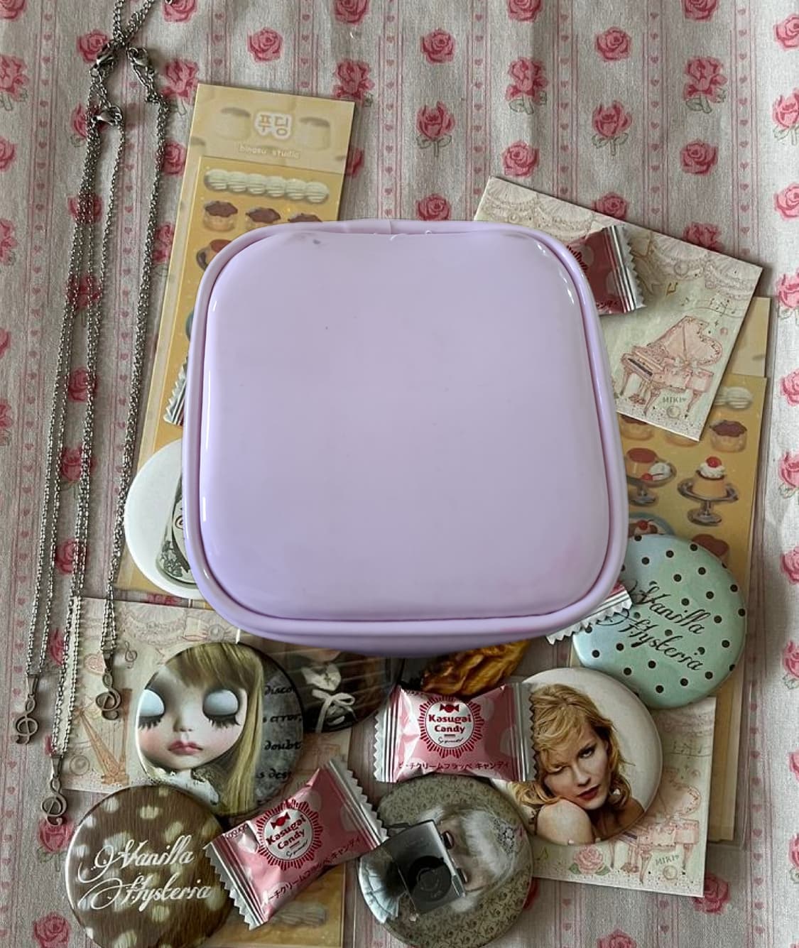 2010년대 에뛰드 하우스 고양이 에나멜 파우치  상품이미지2