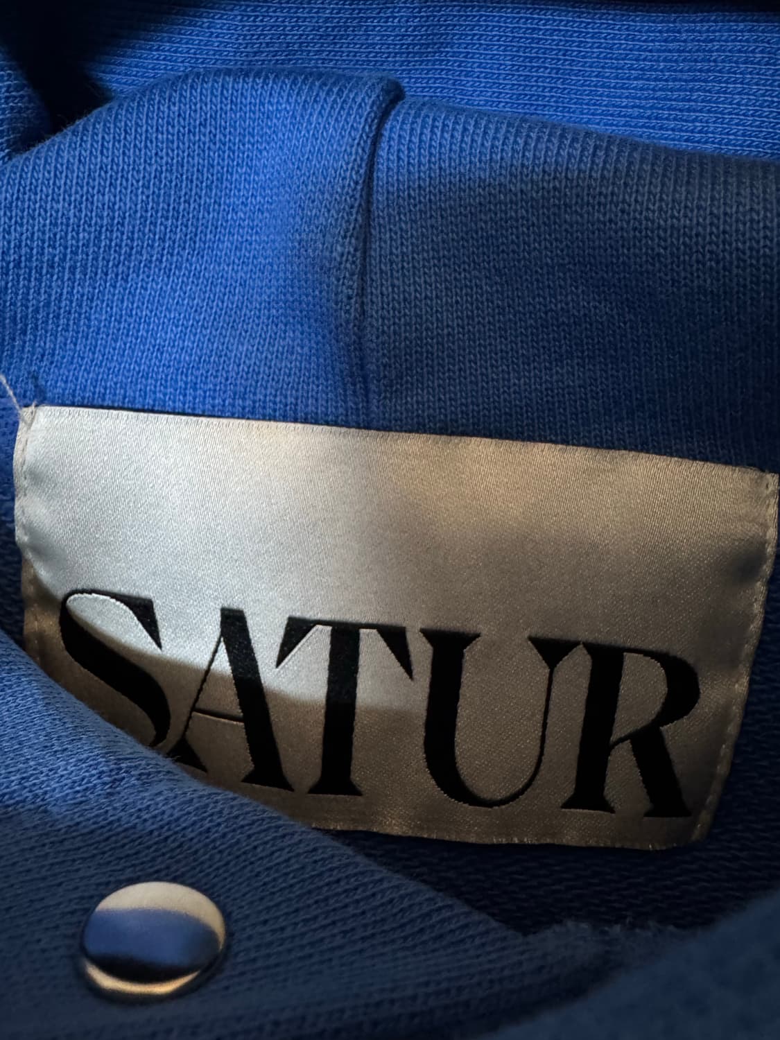 [L] 세터 루고 아플리케 리벳 후드티 블루 상품이미지6