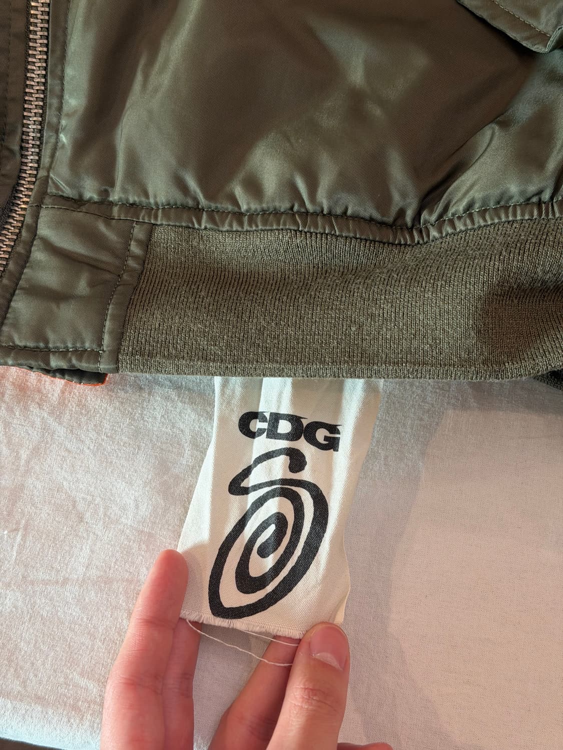 스투시 X CDG 콜라보 MA-1 항공점퍼 올리브 상품이미지4