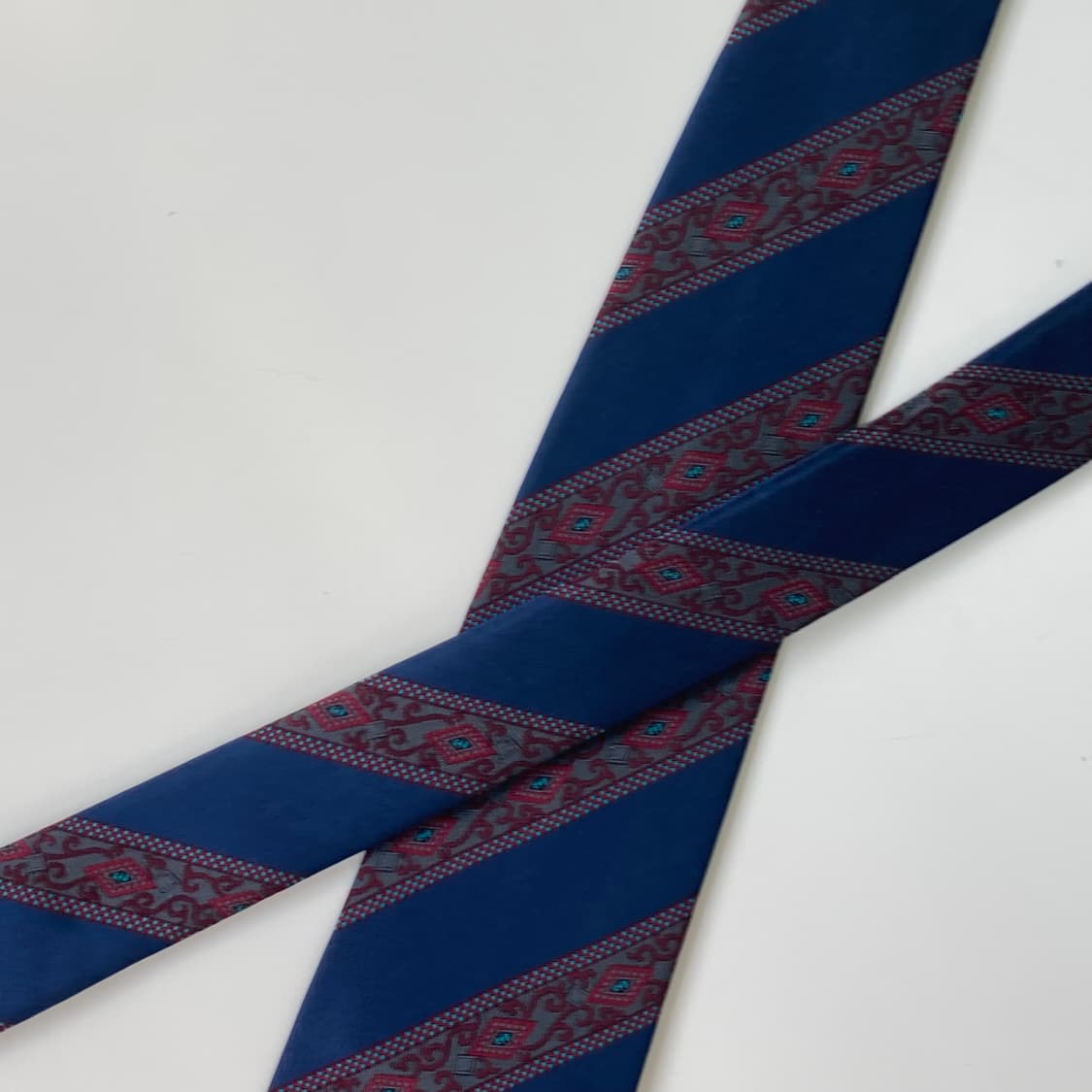 입생로랑(YSL) 명품 정품 넥타이7.8cm 상품이미지4