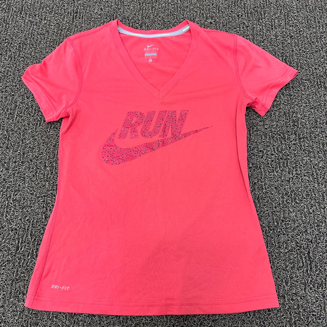 NIKE 나이키 여성 반팔티셔츠 S 상품이미지1