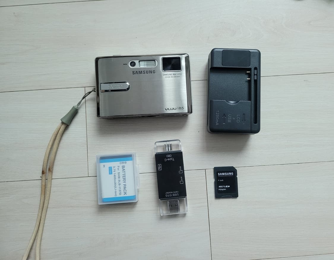삼성 VLUU i85 디지털카메라  상품이미지1