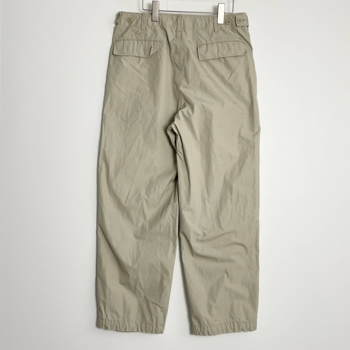 C1 유니클로U 와이드핏 파라슈트 팬츠  34-35사이즈 상품이미지3