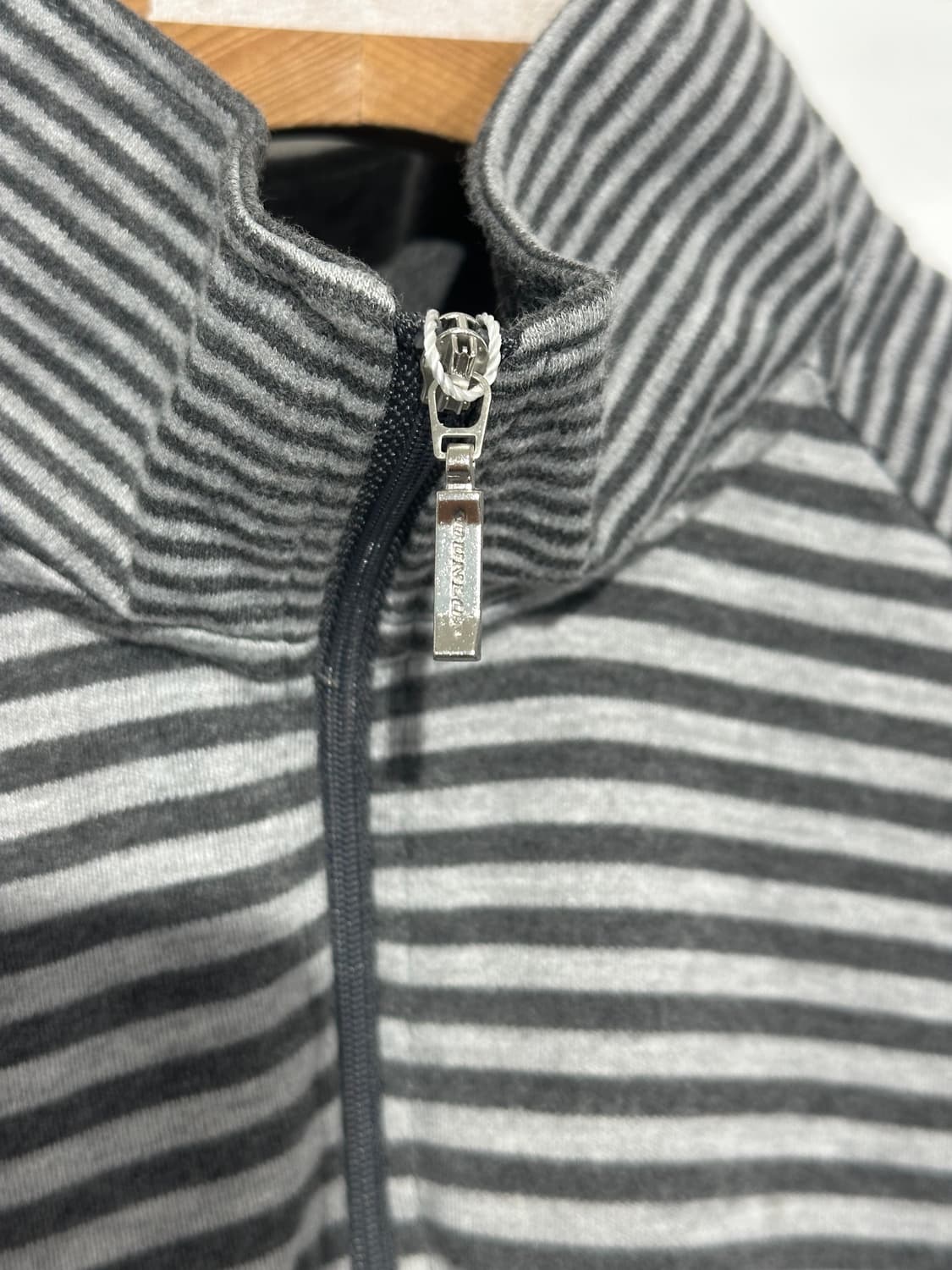 그레이 스프라이트 하프집업  상품이미지7