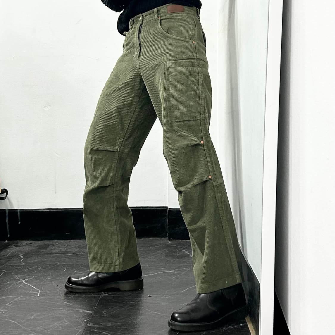 앤더슨벨 코듀로이 카고 팬츠 상품이미지3