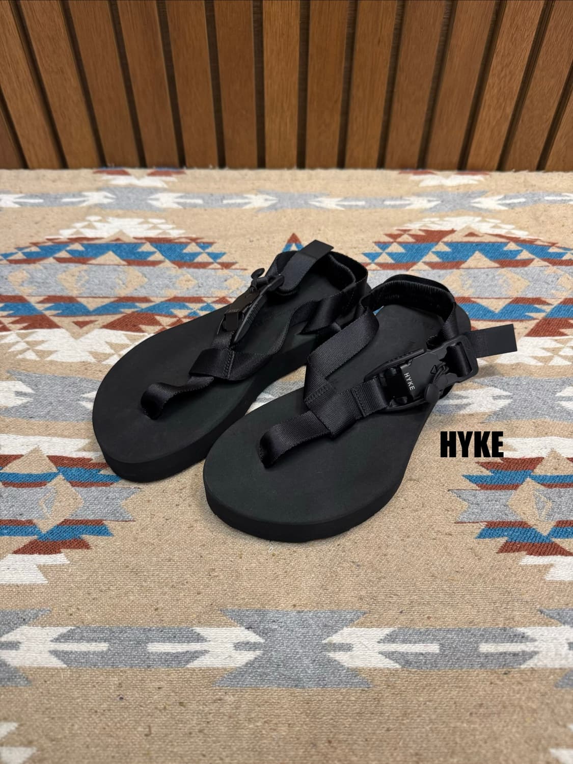 [240mm] 하이크 x 뷰티풀 슈즈 베어풋 샌들 (피드락) 상품이미지1