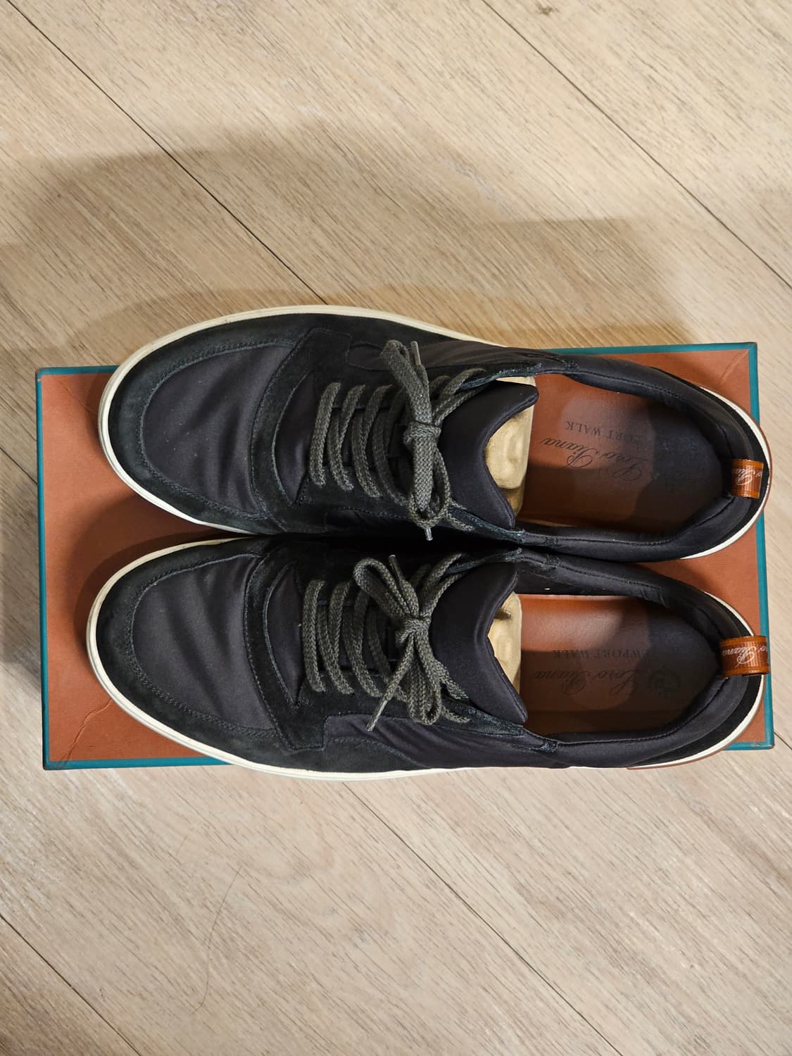 로로피아나 뉴포트 워크 남성 스니커즈 44 상품이미지1