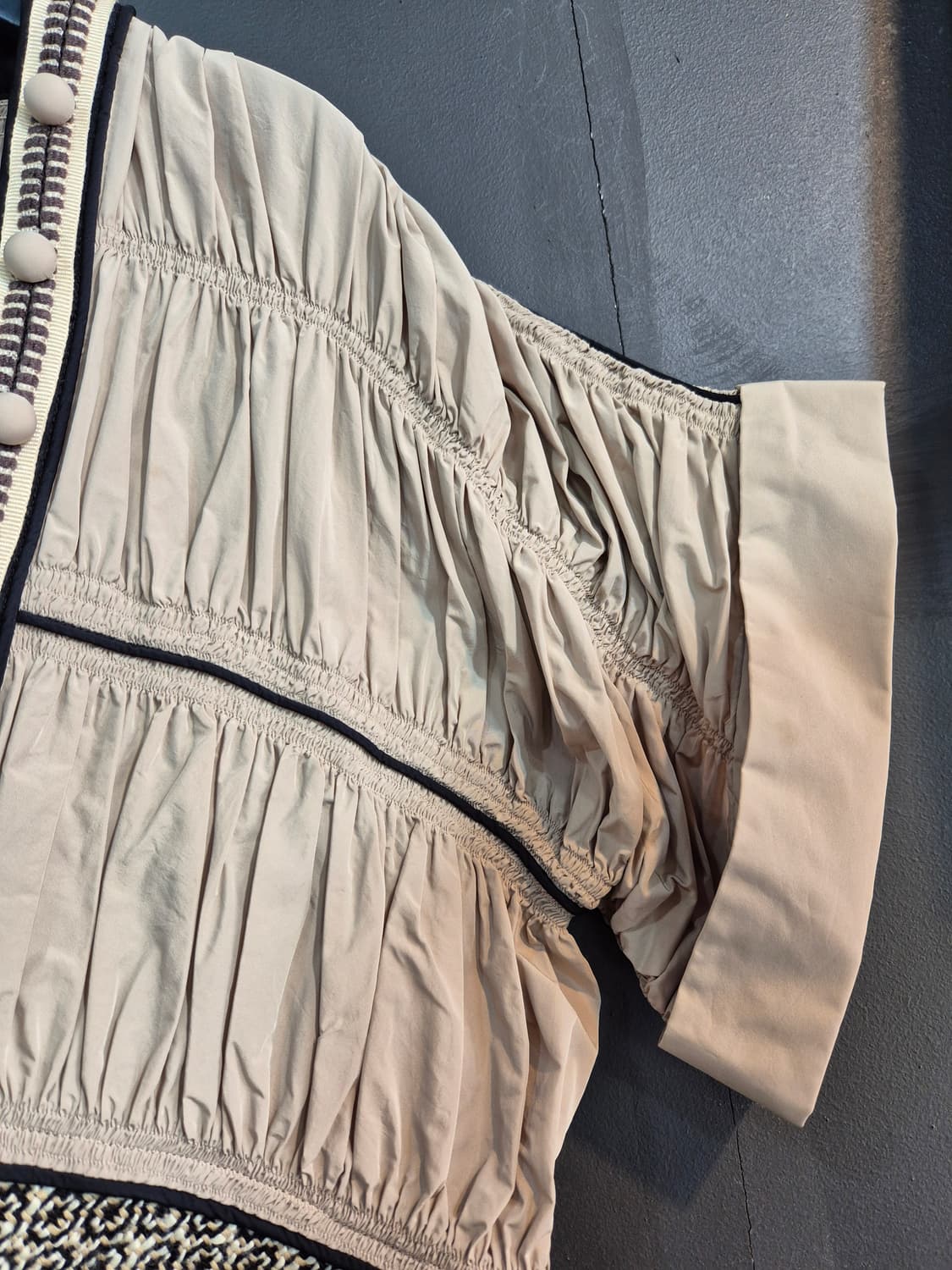 히로코 코시노 크롭 자켓 베이지 40사이즈 55  66 가능 상품이미지4