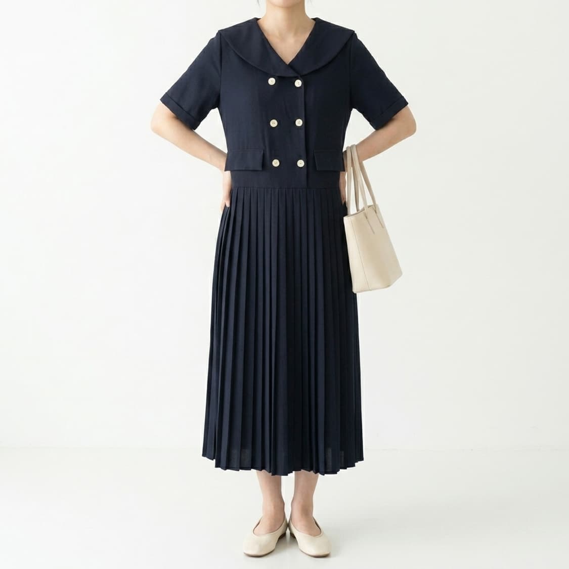 엔투 카노조(N2 KANOZO) 세일러 더블 버튼 플리츠 원피스 상품이미지1