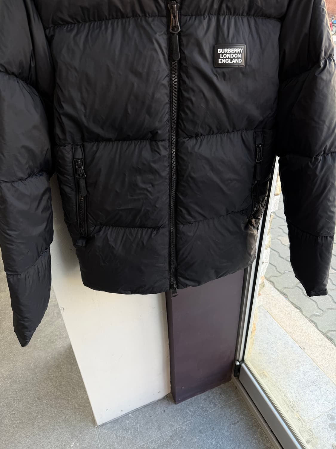 .95/ 버버리 신형 로고패치 TB 후디 구스패딩 상품이미지4