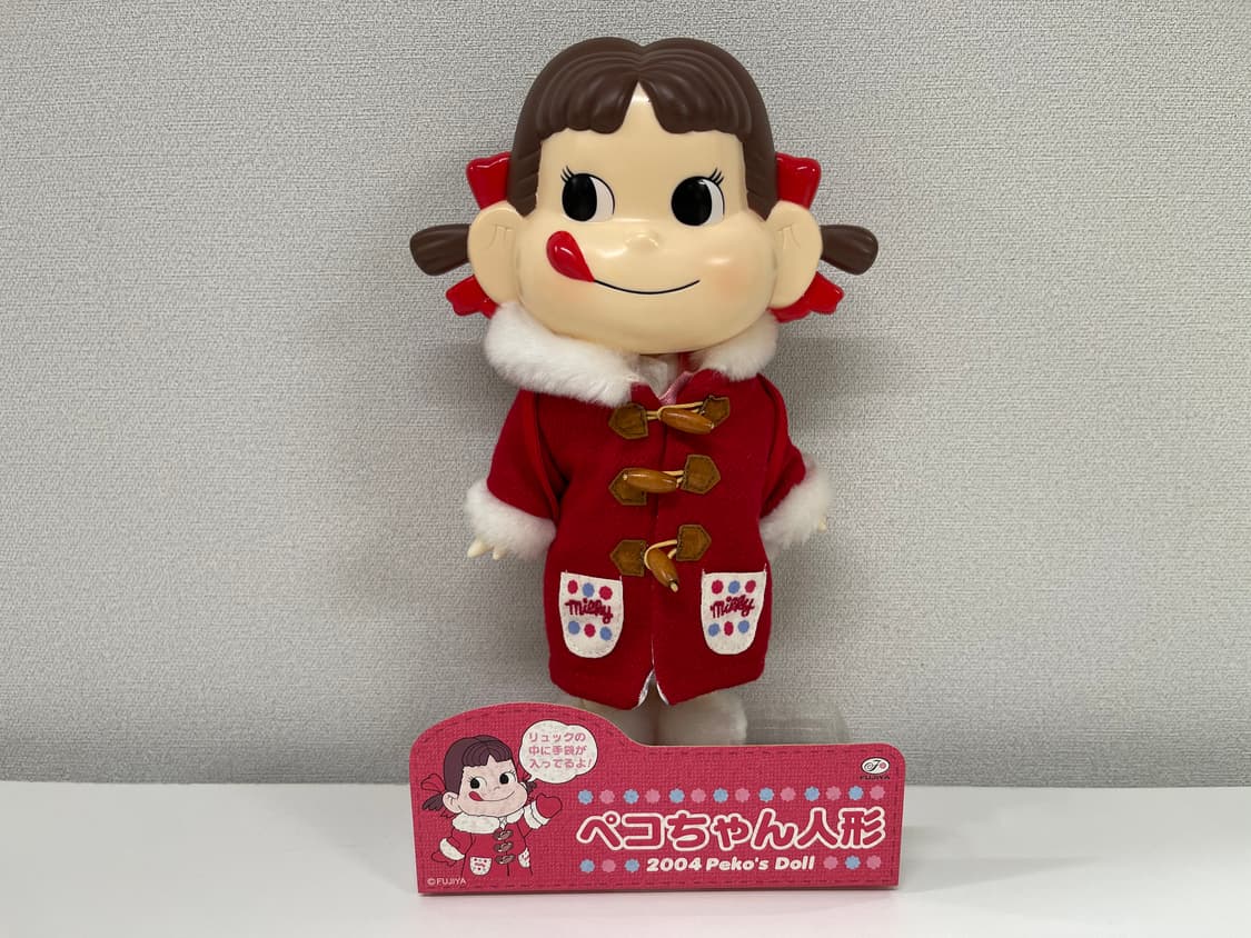 페코짱 밀키 레드 코트 2004 인형 상품이미지1