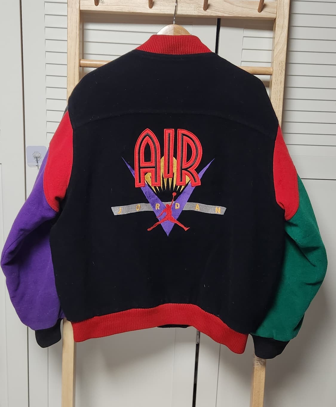 105 삼나스포츠 나이키 조던 빅로고 90s 바시티 자켓 상품이미지1