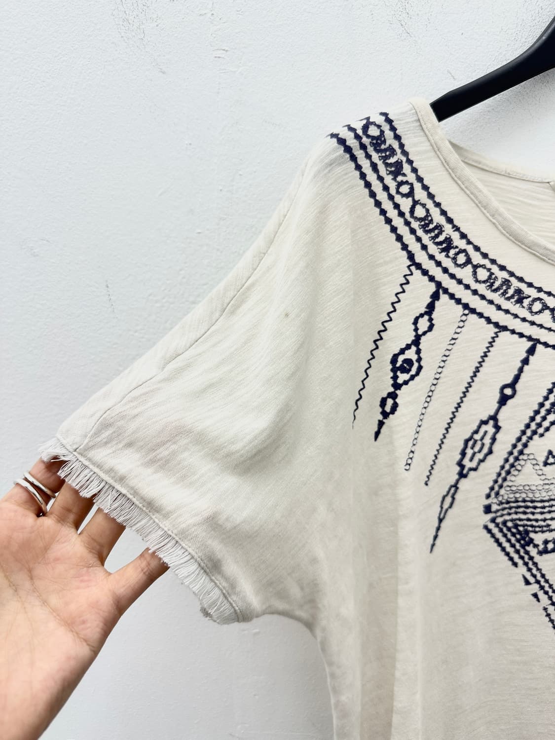 Olivia Lauren tribal printing tee 상품이미지4