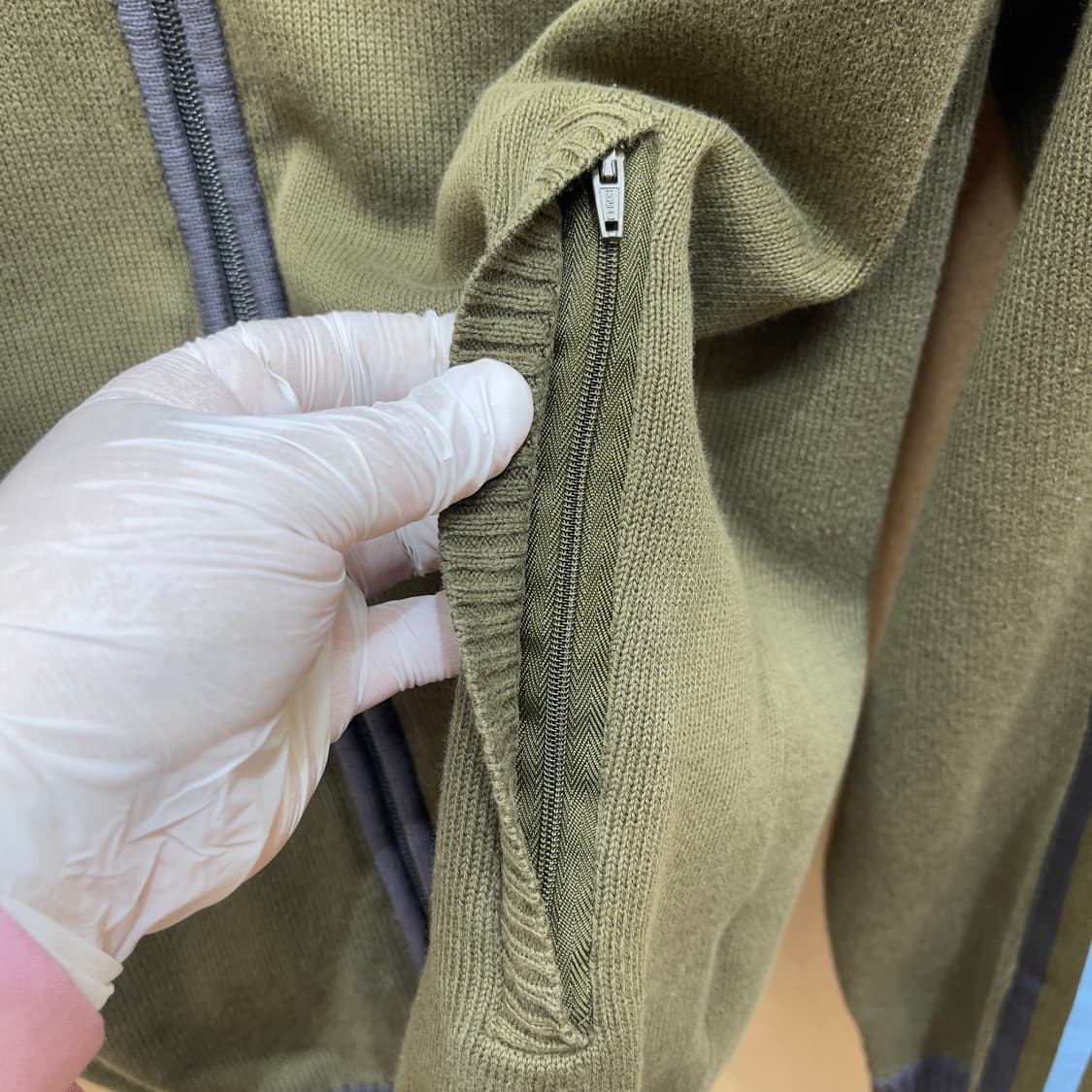 아디다스 트레포일 카키 브라운 니트집업 상품이미지7