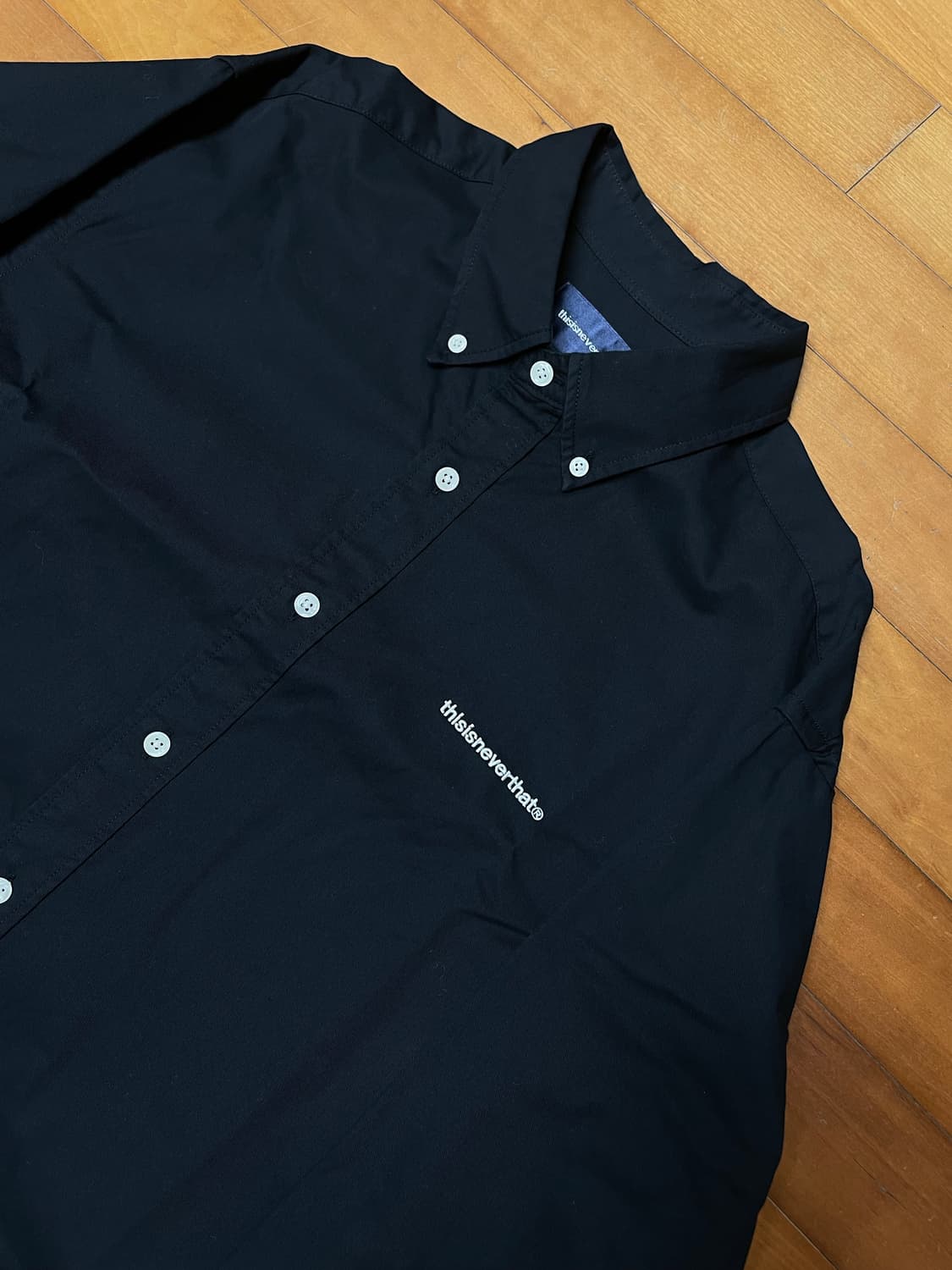 디스이즈네버댓 블랙 셔츠(T-logo Twill Shirt Black) 상품이미지1