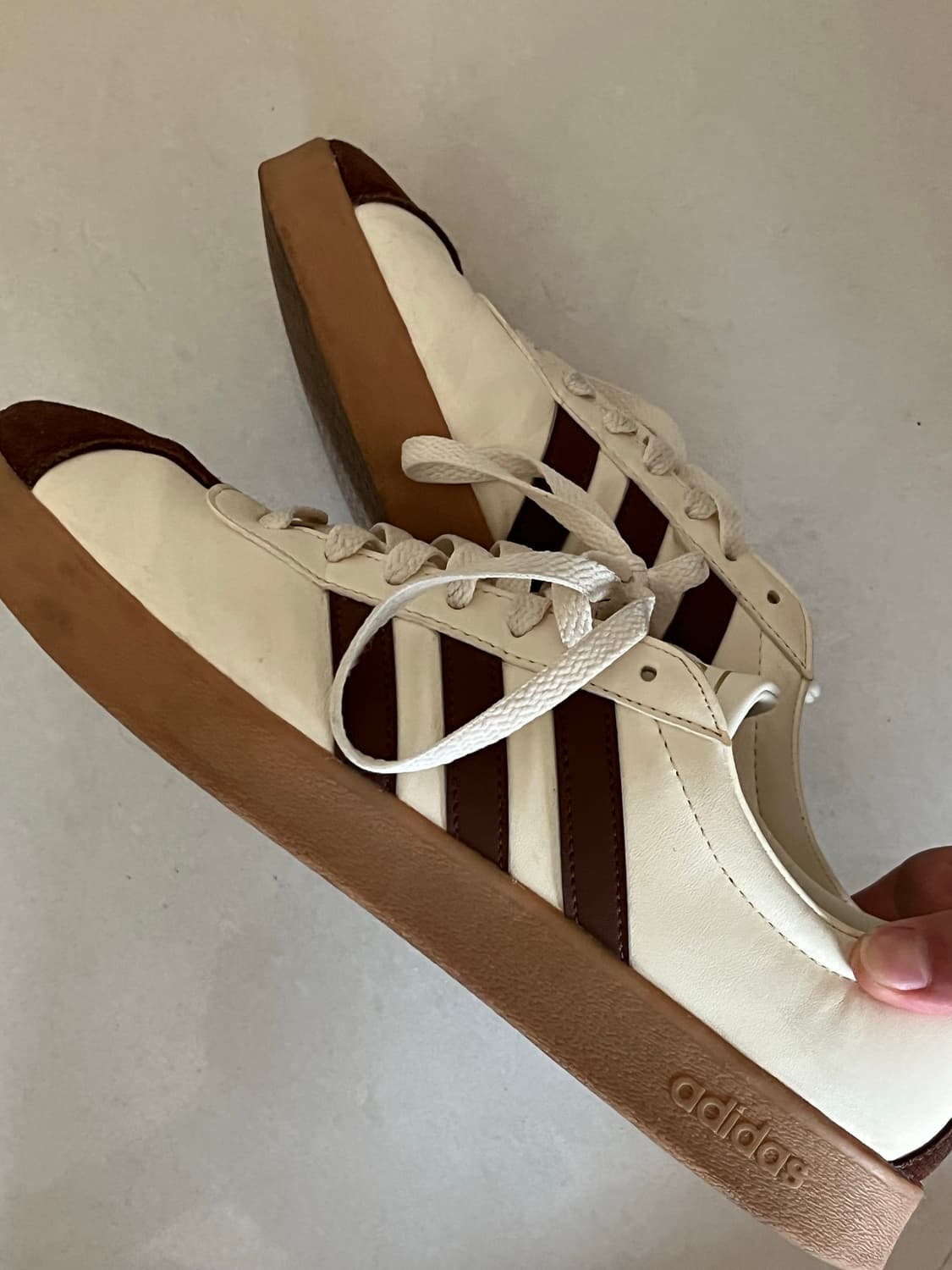 아디다스 코트 2.0 크림브라운 275 상품이미지2