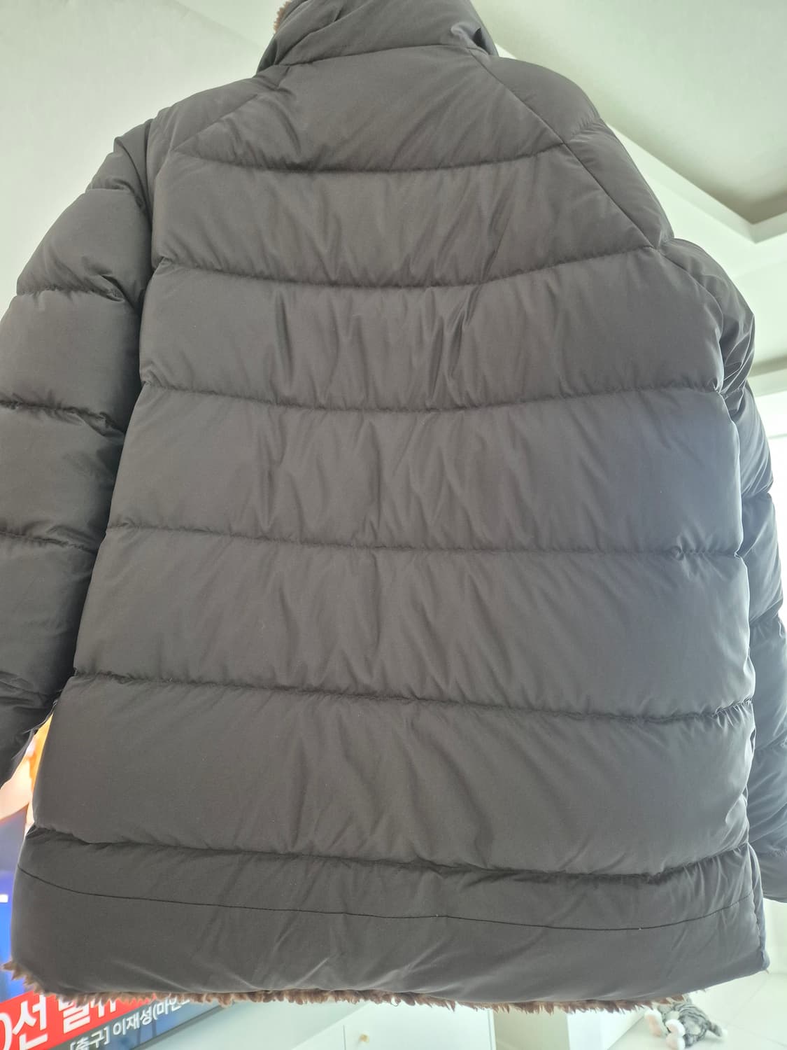 파타고니아 리버서블 사일런트 다운 자켓  상품이미지5