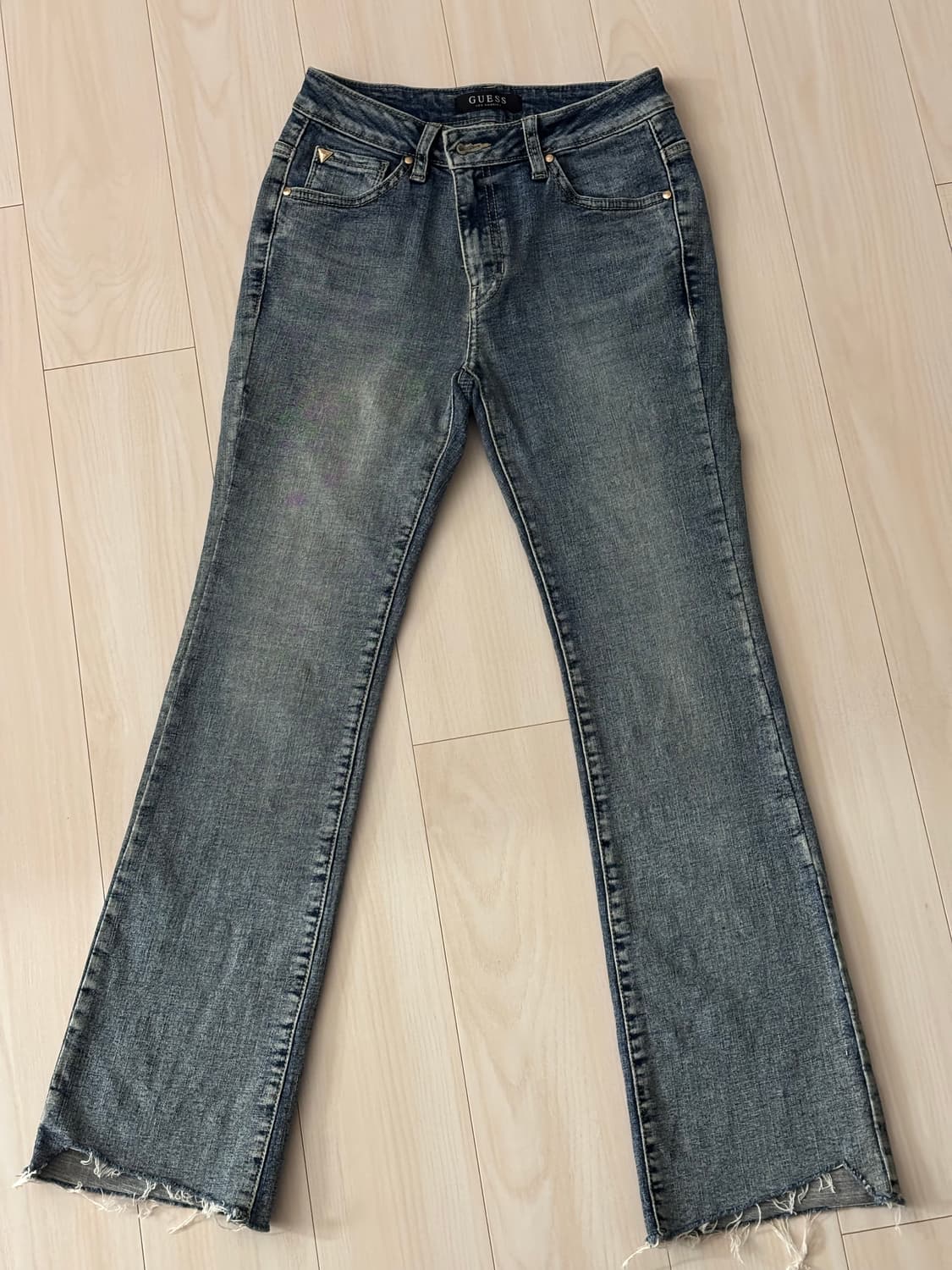 새상품) GUESS 부츠컷 청바지 상품이미지2