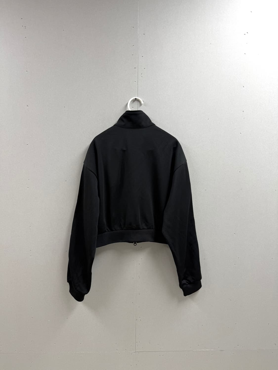 여성 S / 널디 크롭 져지 트랙탑 블랙 상품이미지5