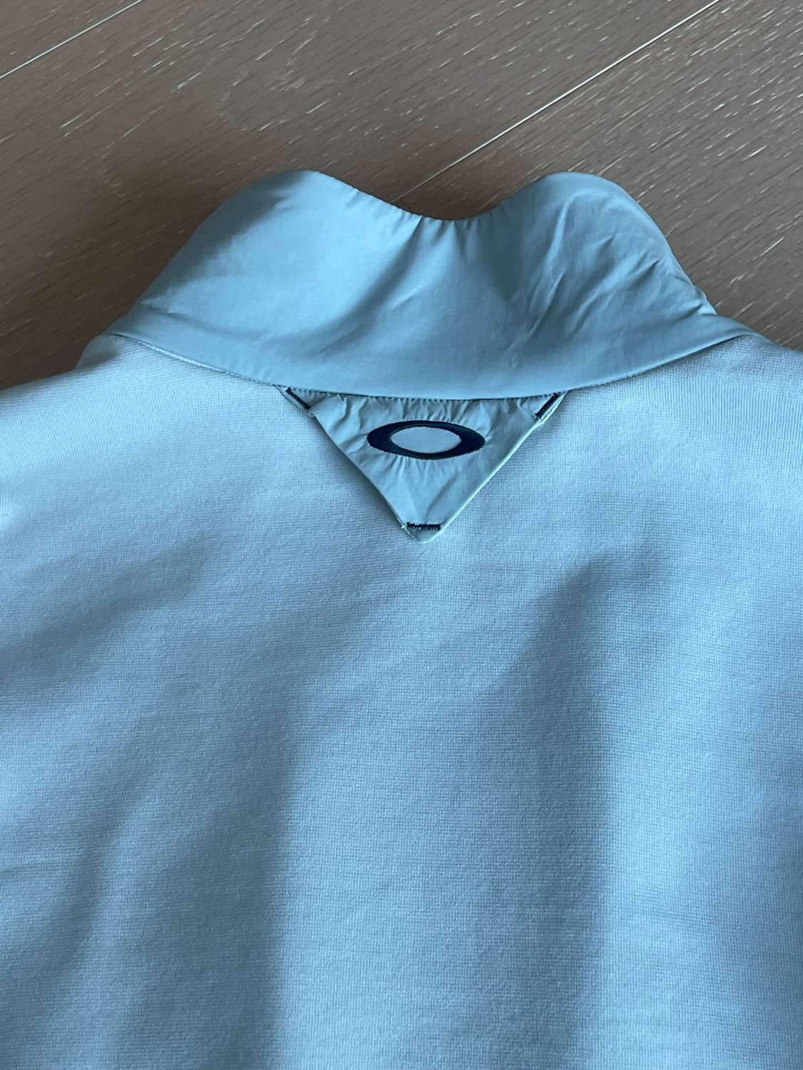 오클리 트랙탑 상품이미지2