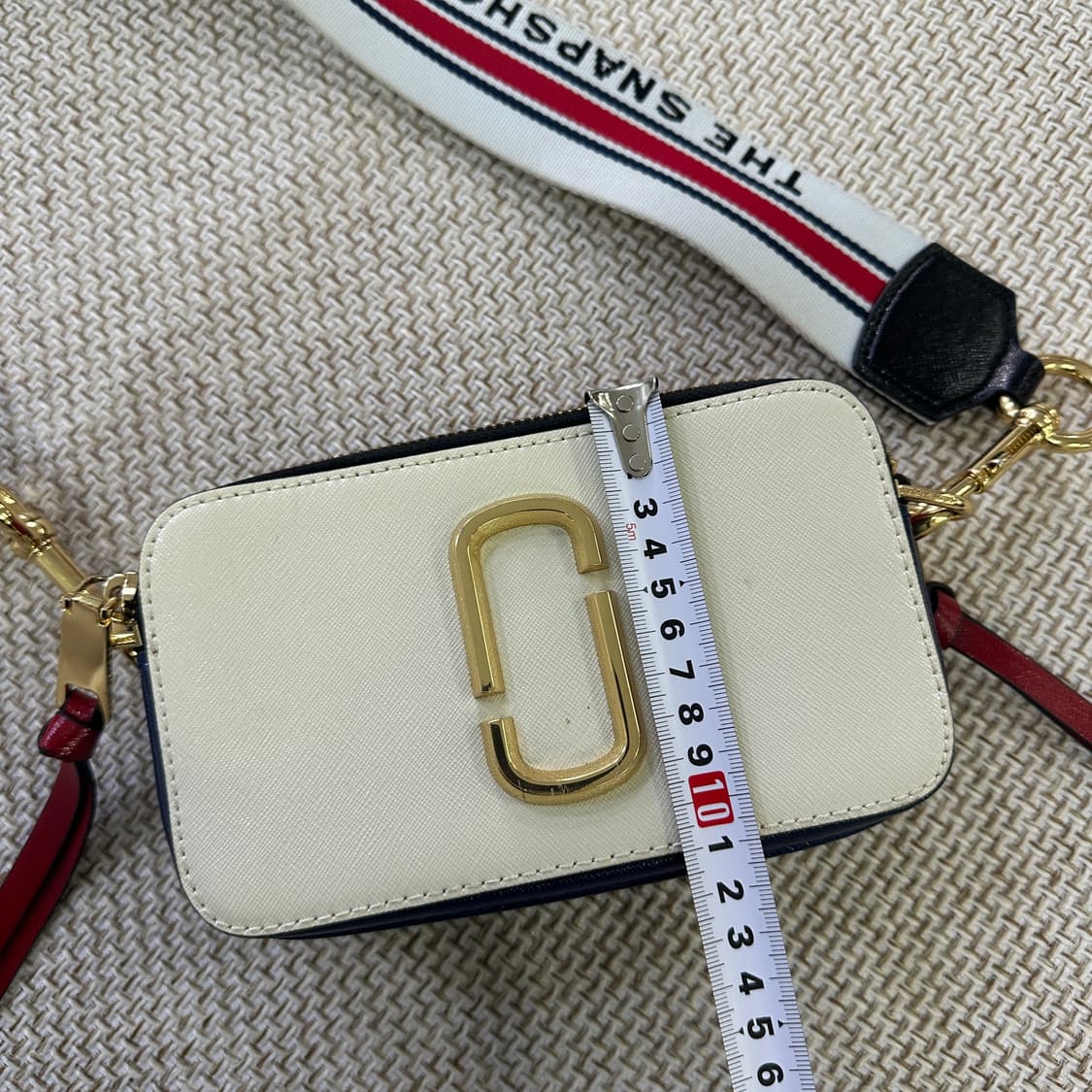 실측확인 마크제이콥스 카메라백 0409D 상품이미지5