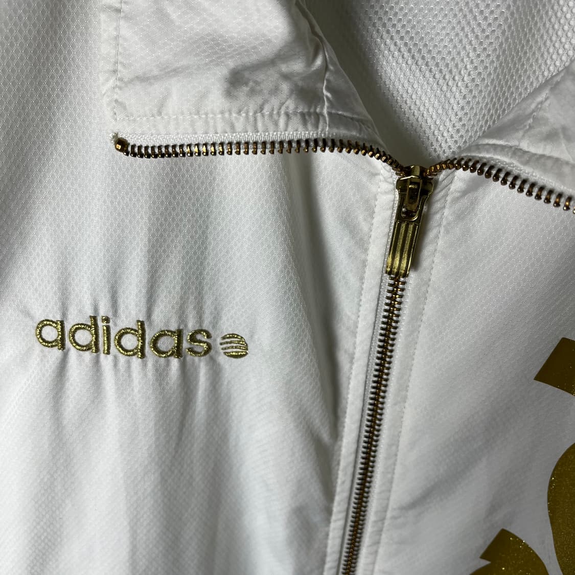 [Adidas] 아디다스 화이트골드 빅로고 바람막이 상품이미지4