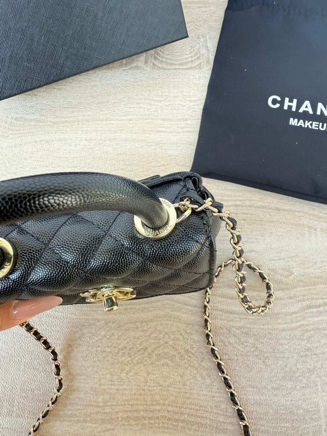 샤넬 뷰티 미니 토트 크로스백 상품이미지6